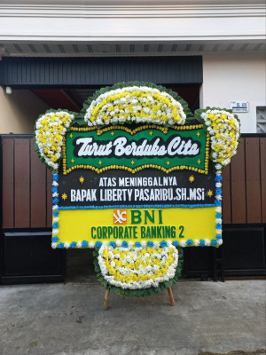 Papan Bunga Duka di Pasirdoton