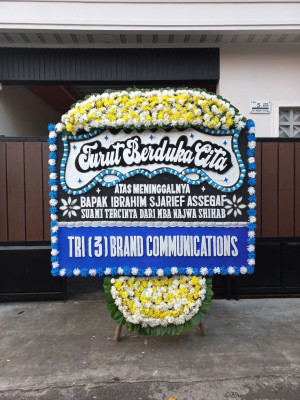 Papan Bunga Duka di Pasirdoton